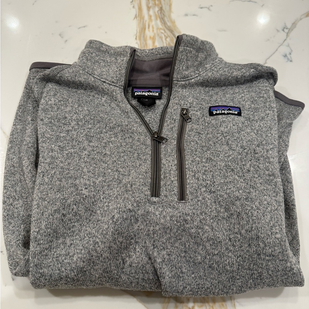 Patagonia Men's Quarter Zip-Up Sweater in Heather Gray